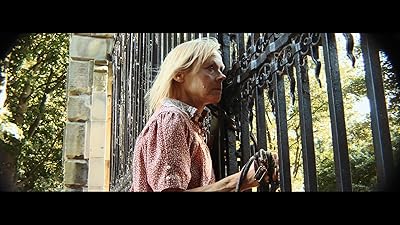 Annabelle Lanyon